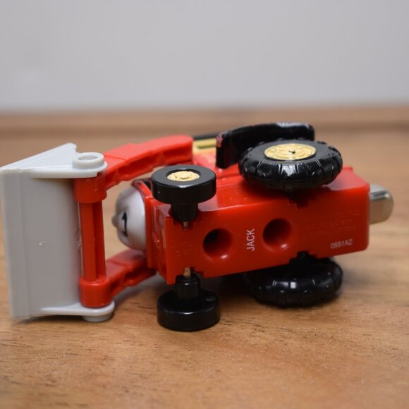 Jack Tractor Loader Diecast Push Along Take and Play Thomas & Friends Magnetic - Picture 7 of 7